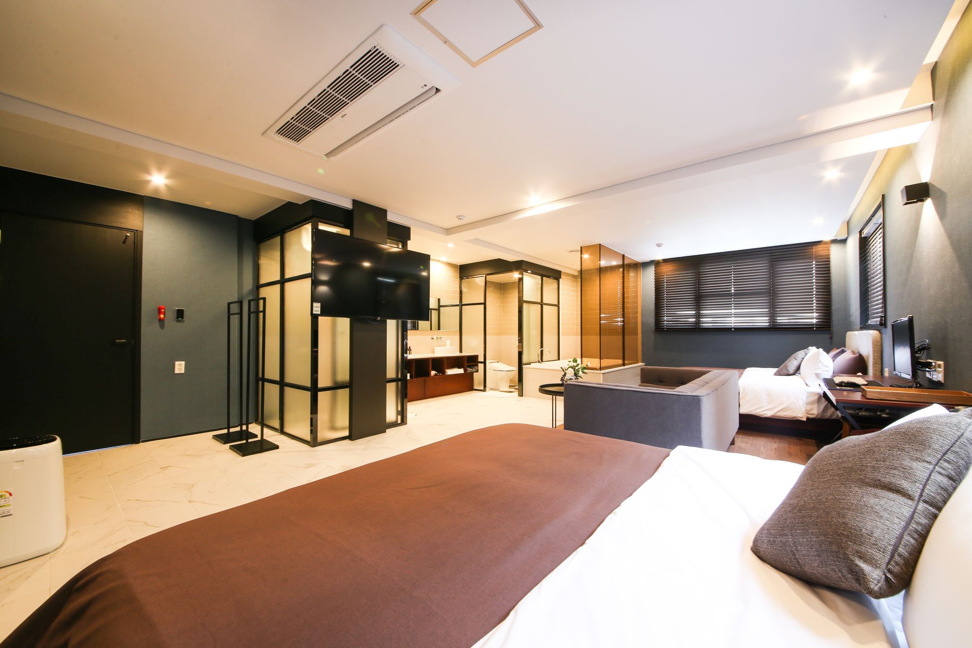 Brown Dot Hotel Yangjeong Ciudad Metropolitana de Ciudad Metropolitana de Busan Exterior foto