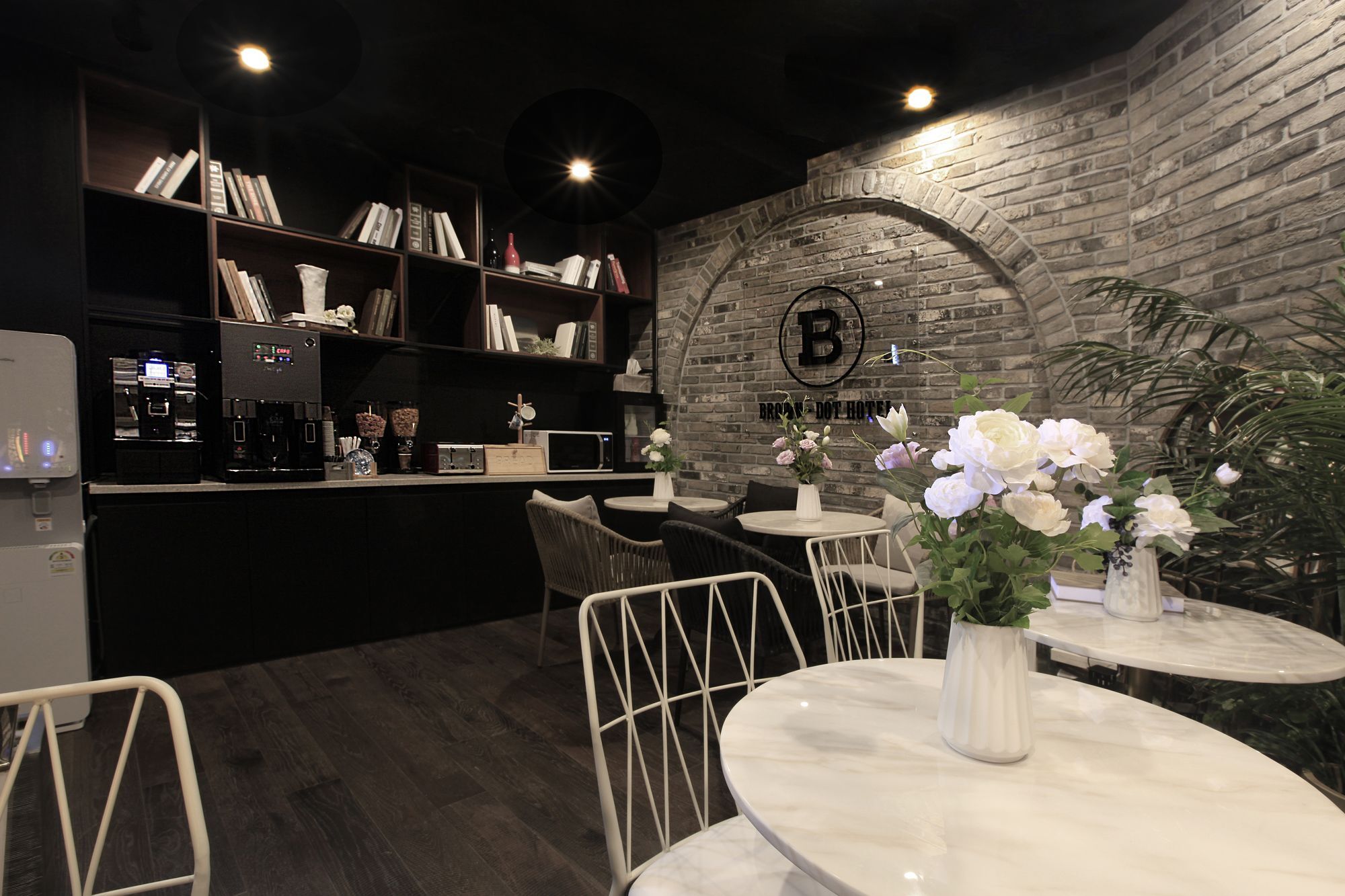 Brown Dot Hotel Yangjeong Ciudad Metropolitana de Ciudad Metropolitana de Busan Exterior foto