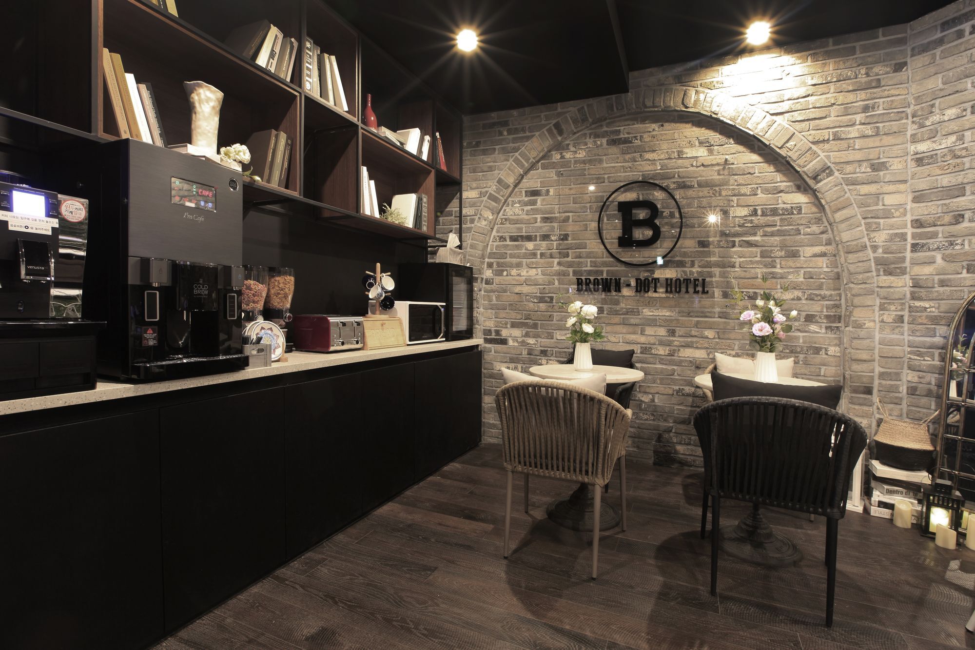 Brown Dot Hotel Yangjeong Ciudad Metropolitana de Ciudad Metropolitana de Busan Exterior foto